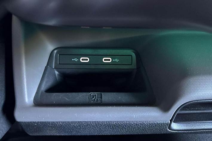 Sølv VW ID.Buzz fra 2025