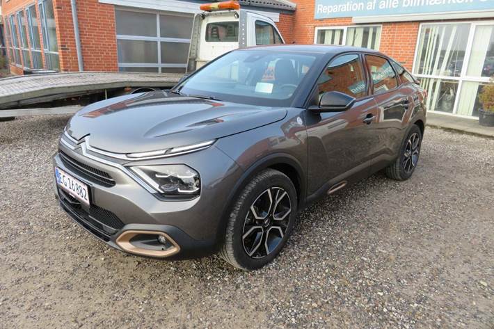 Grå Citroën ë-C4 fra 2022