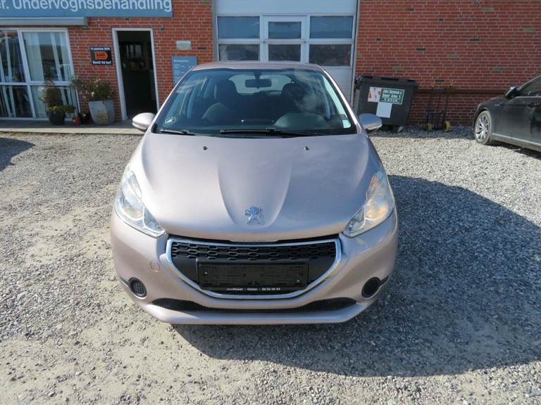 Peugeot 208 1,6 e-HDi 92 Active