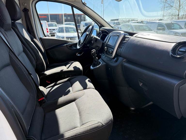 Nissan NV300 2,0 dCi 145 L2H1 Access