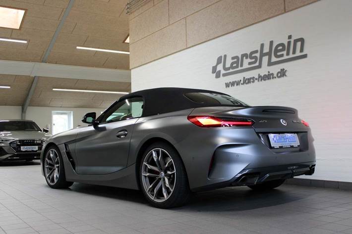 Sort BMW Z4 fra 2022