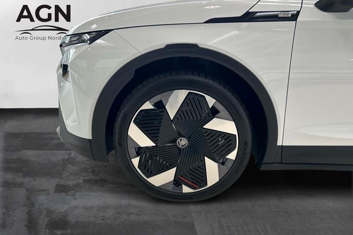 Hvid Skoda Elroq fra 2025