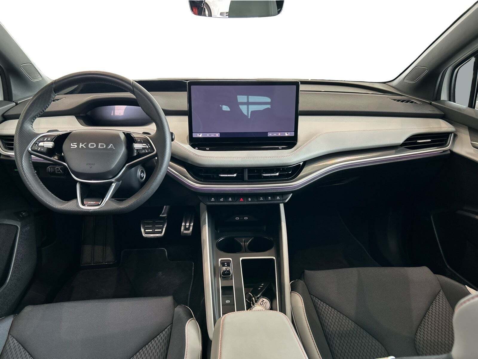 Hvid Skoda Elroq fra 2025
