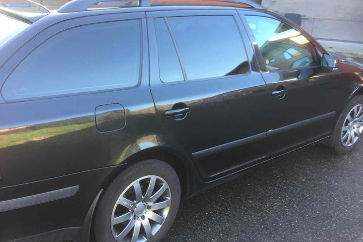 Sort Skoda Octavia fra 2006