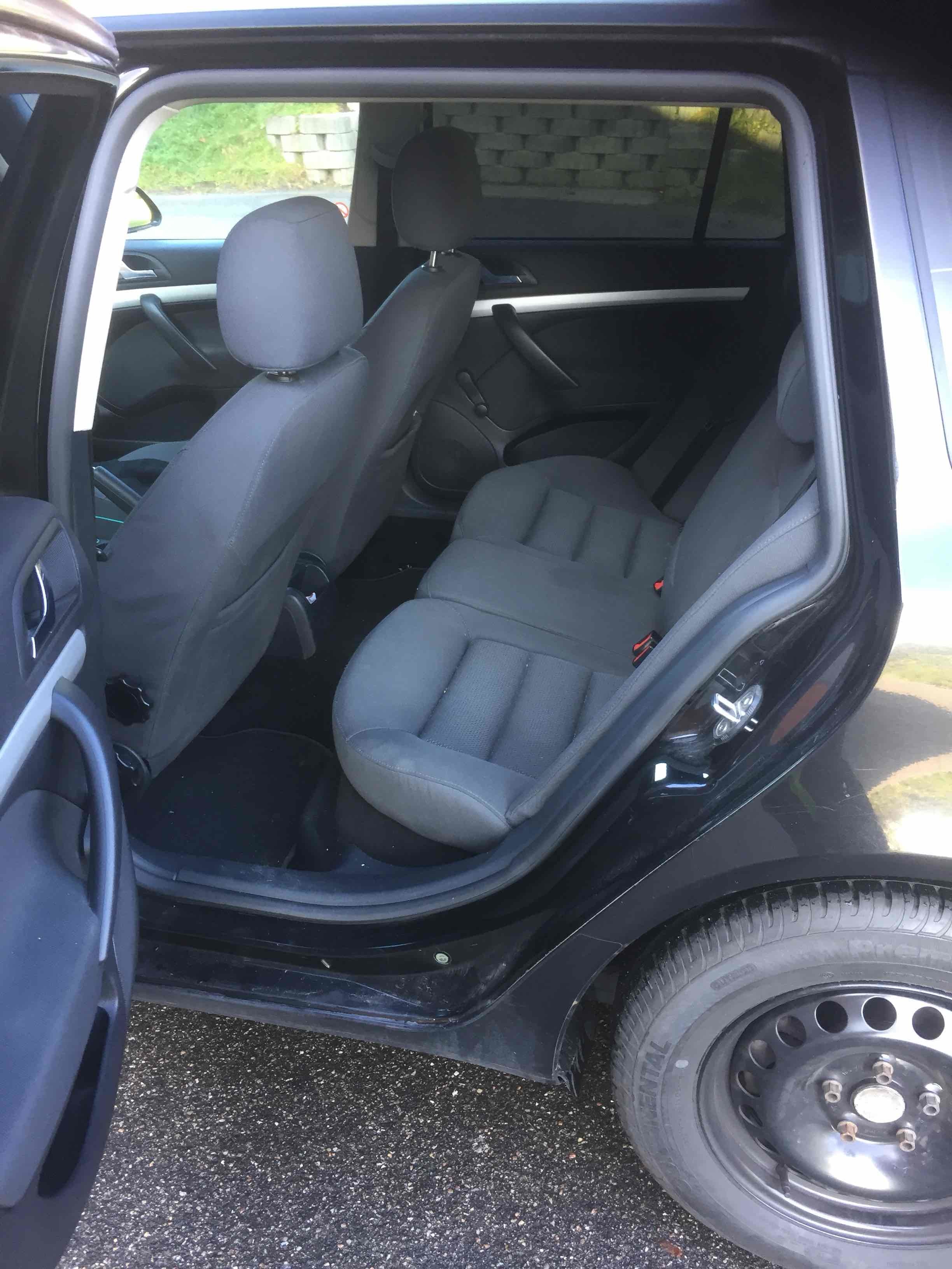 Sort Skoda Octavia fra 2006