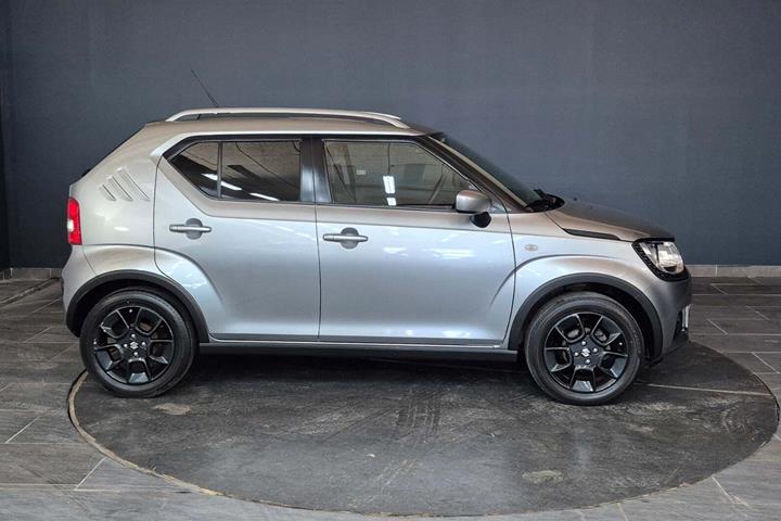 Grå Suzuki Ignis fra 2019