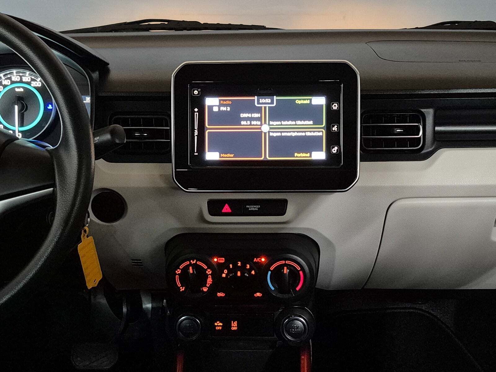 Grå Suzuki Ignis fra 2019