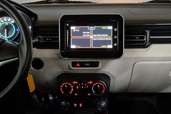 Grå Suzuki Ignis fra 2019