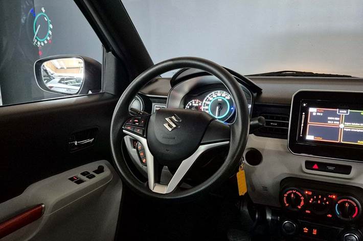 Grå Suzuki Ignis fra 2019