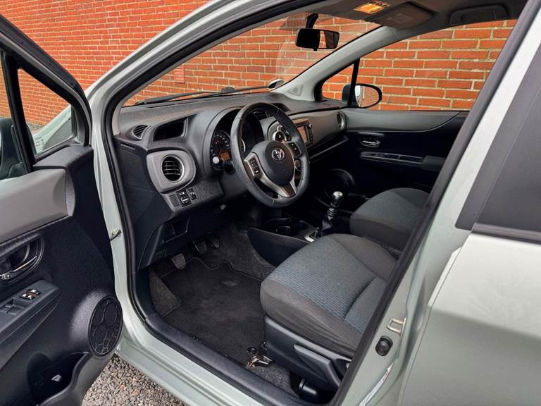 Toyota Yaris 1,3 VVT-i T2 MDS