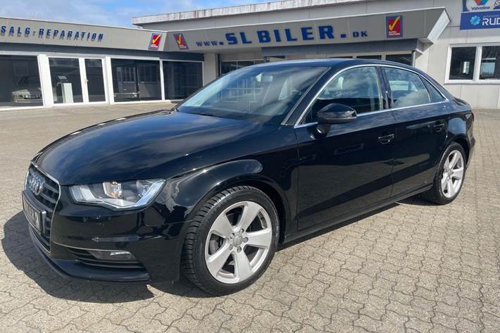 Sort Audi A3 fra 2016