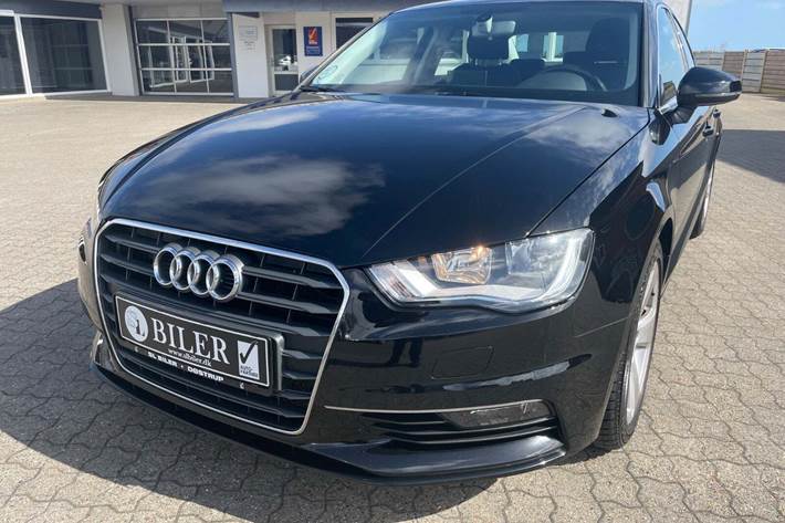 Sort Audi A3 fra 2016