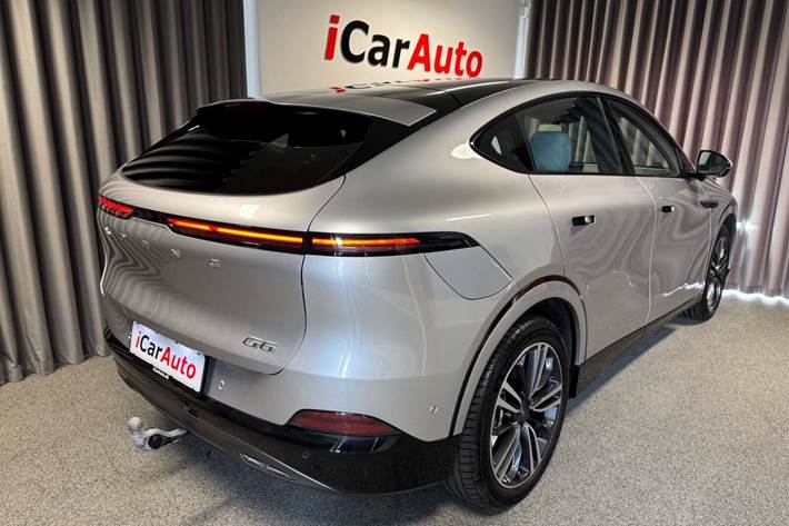 Sølv Xpeng G6 fra 2024