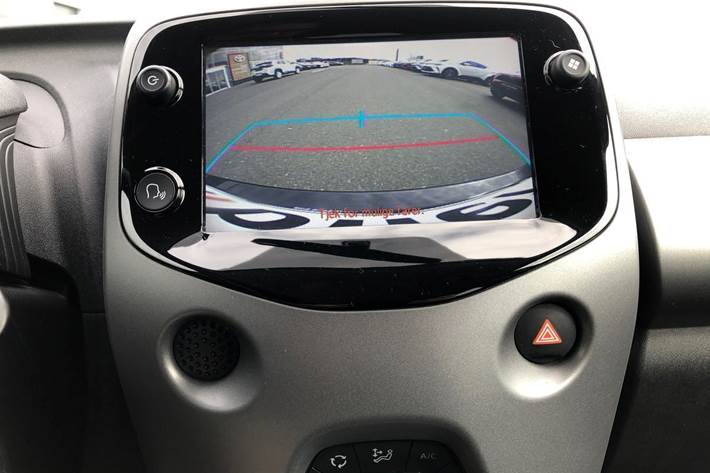 Hvid Toyota Aygo fra 2020