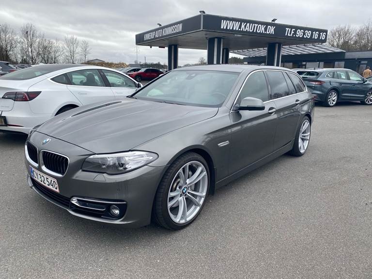 BMW 530d 3,0 Touring D 258HK Stc 8g Aut.