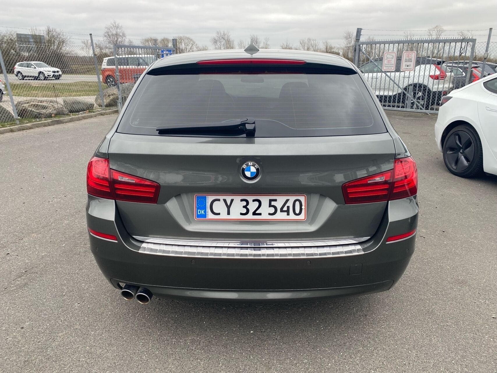 BMW 530d 3,0 Touring D 258HK Stc 8g Aut.