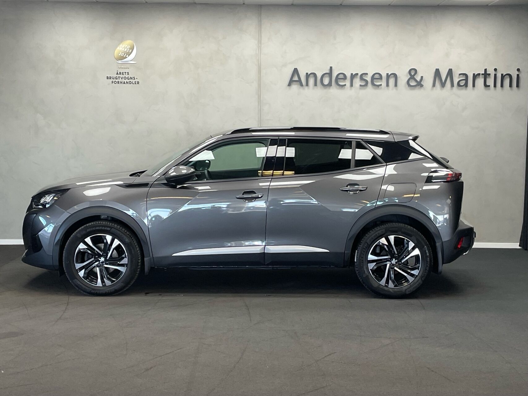 Peugeot 2008 1,2 PureTech Sportium 130HK 5d