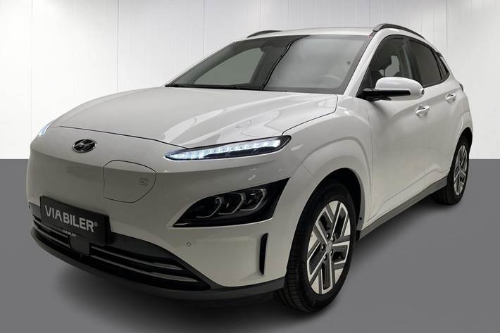 Hvid Hyundai Kona fra 2023