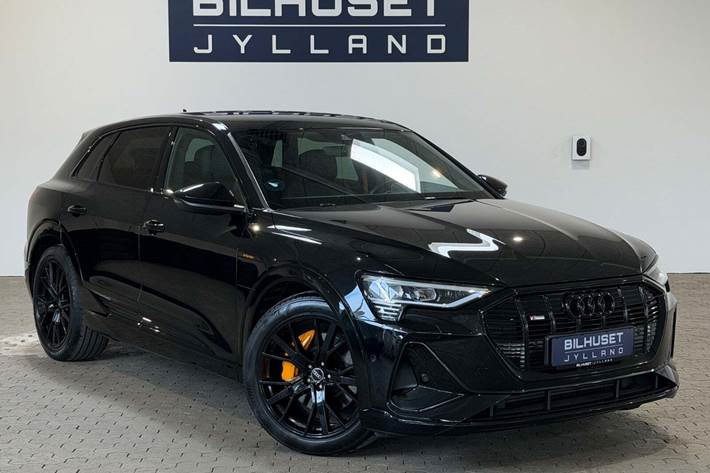 Sort Audi e-tron fra 2023