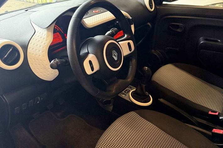 Blå Renault Twingo fra 2016