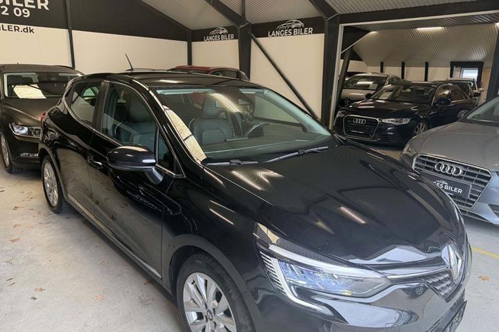 Sort Renault Clio V fra 2020