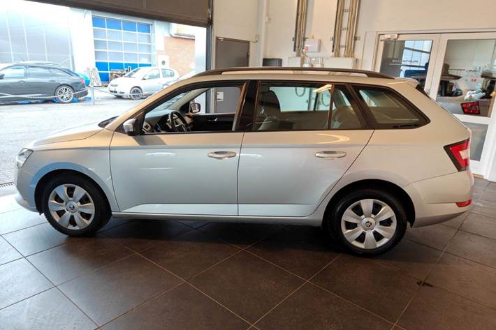 Sølv Skoda Fabia fra 2020