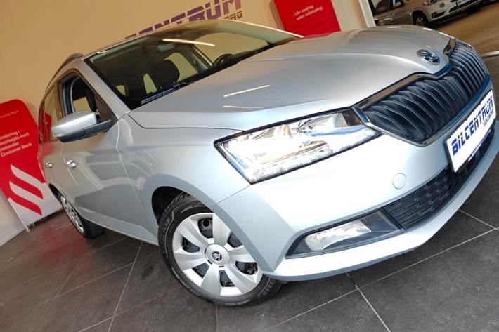 Sølv Skoda Fabia fra 2020