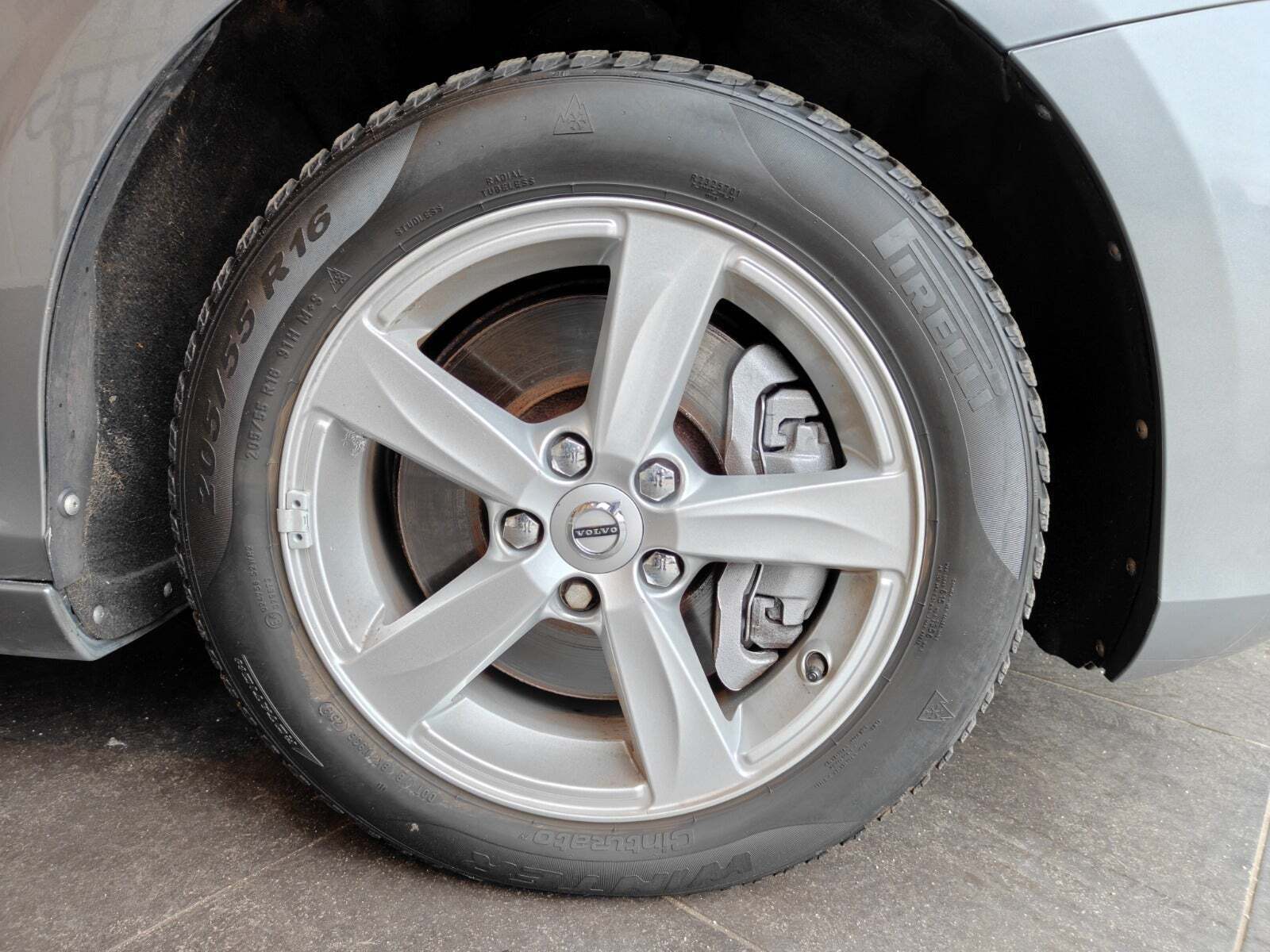 Volvo V40 2,0 D3 150 Momentum aut.