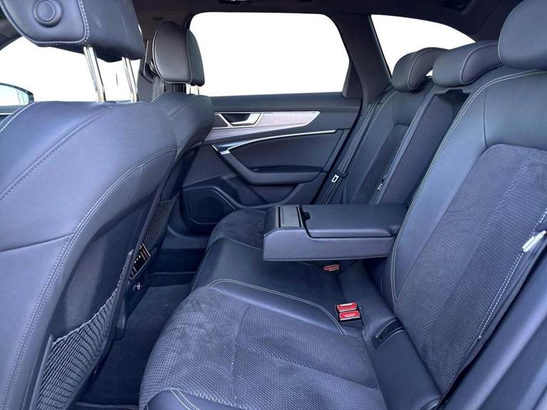 Audi A6 55 TFSi e S-line Avant quattro S-tr.