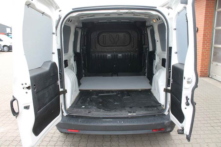 undefined Opel Combo fra 2018