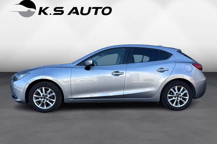Sølv Mazda 3 fra 2013