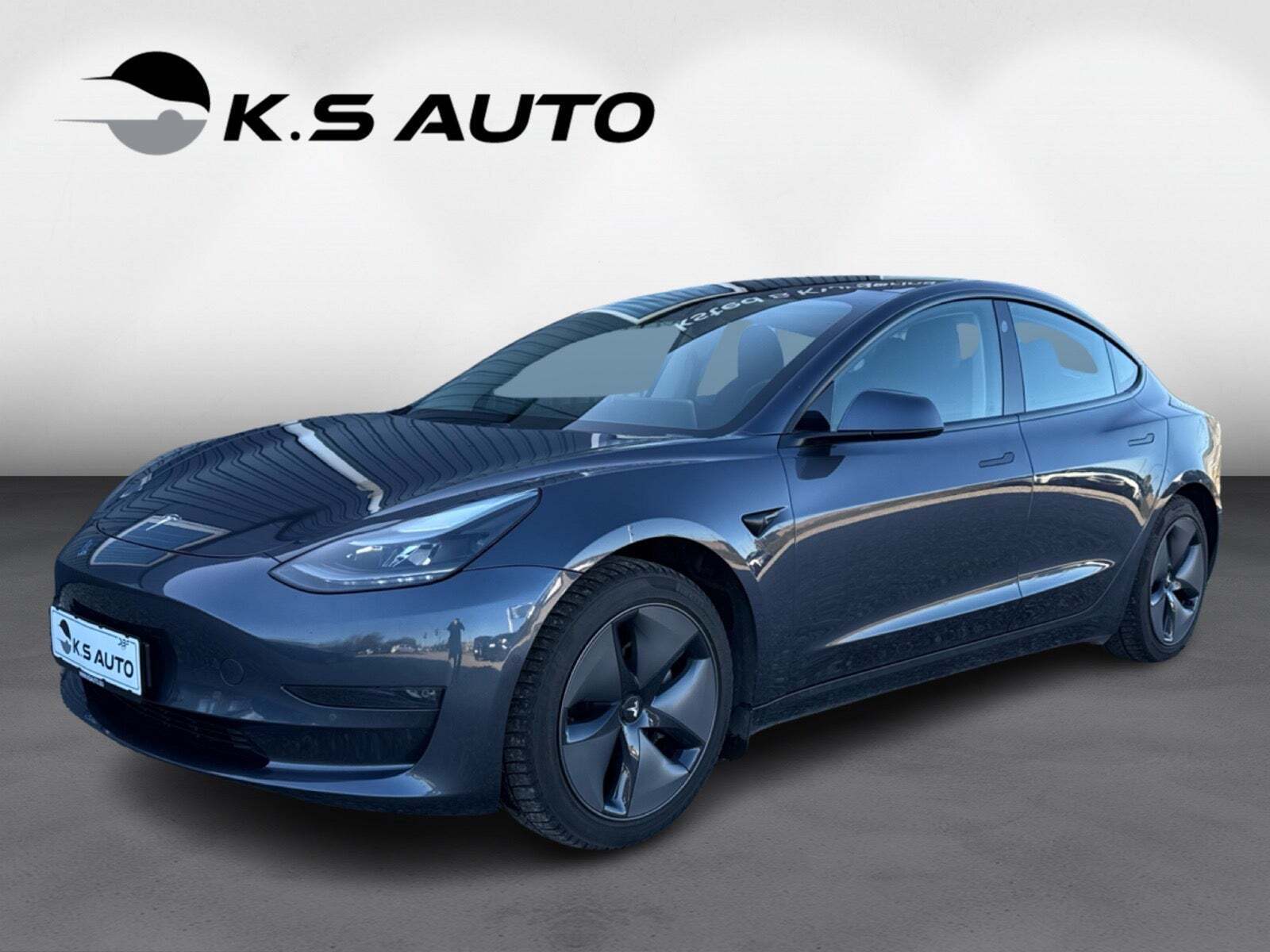 Tesla Model 3 Long Range AWD