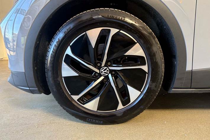 Grå VW ID.4 fra 2022