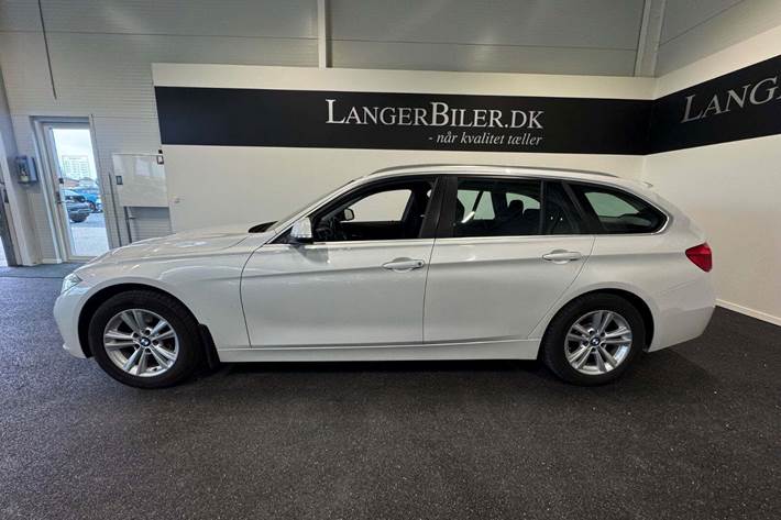 Hvid BMW 320i fra 2018