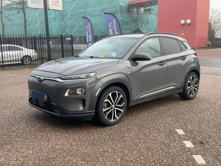 Hyundai Kona 64 EV Premium