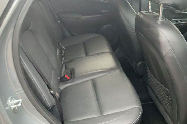 Grå Hyundai Kona fra 2019