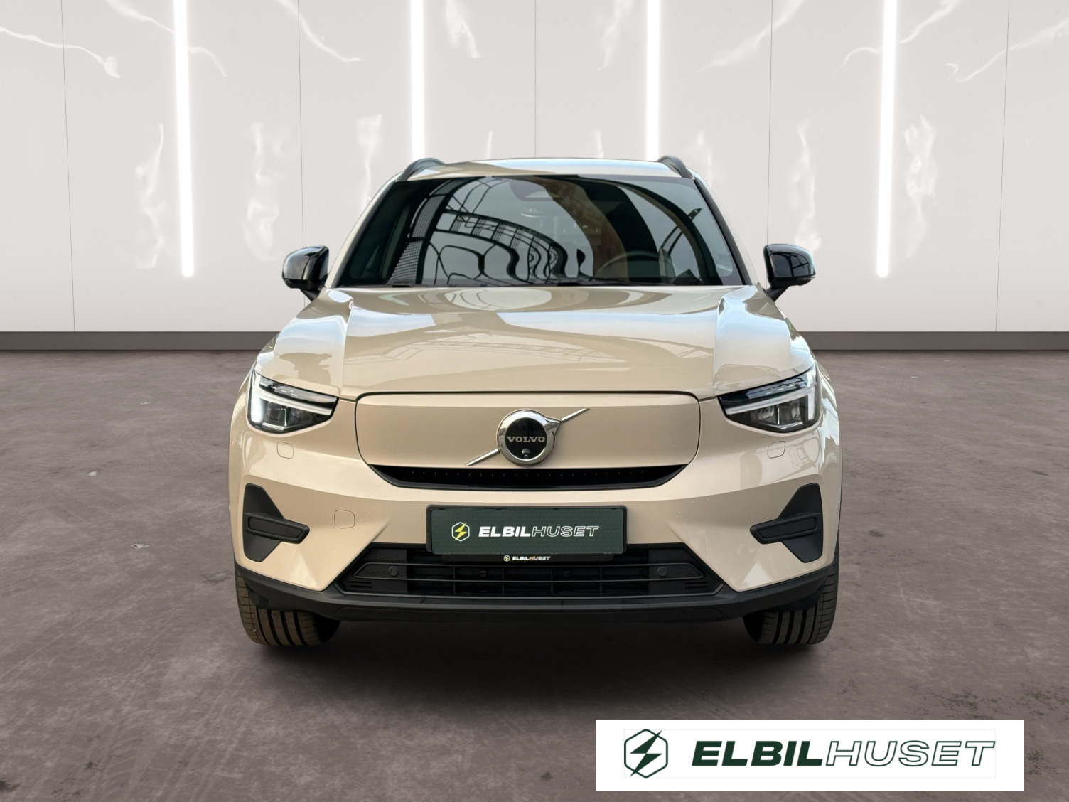 Volvo EX40 Extended Range Core