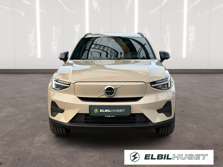 Volvo EX40 Extended Range Core