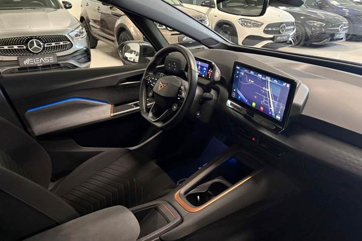 Hvid Cupra Born fra 2024