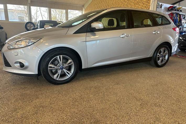 Sølv Ford Focus fra 2014