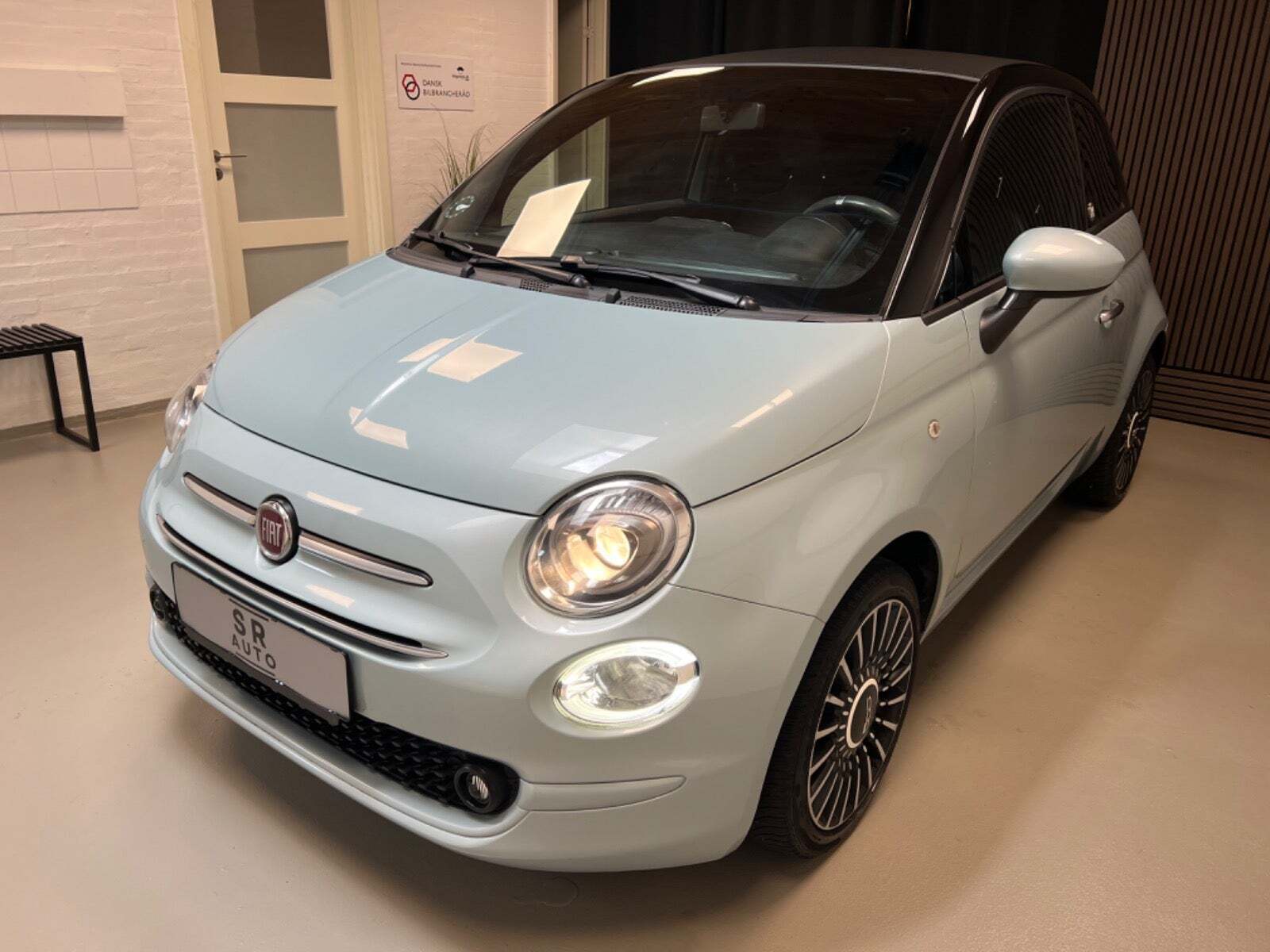 Fiat 500C 1,0 Hybrid Launch Edition