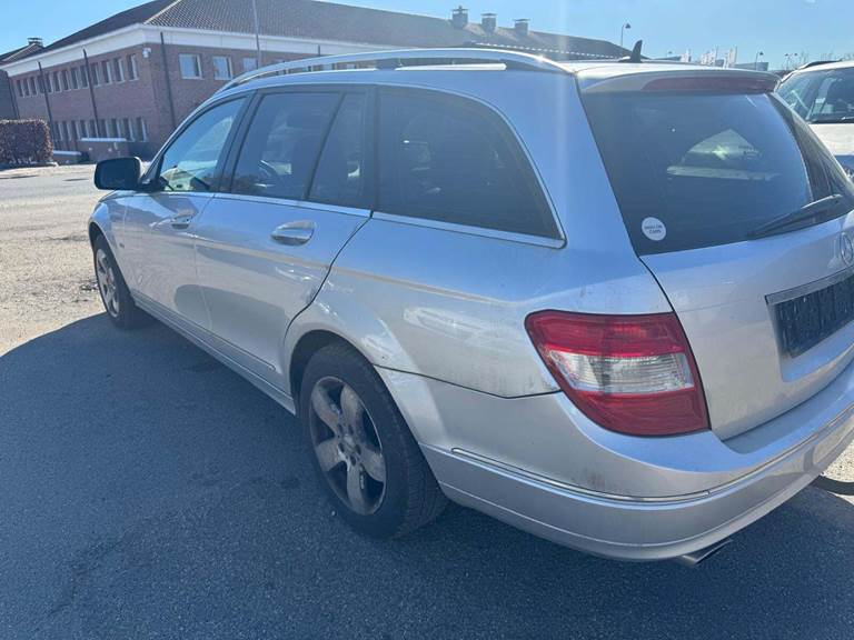 Mercedes C220 2,2 CDi Avantgarde stc. aut.