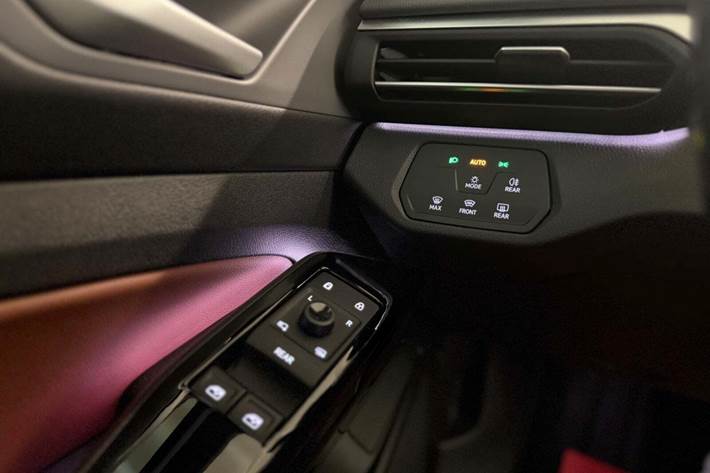 Hvid VW ID.4 fra 2021