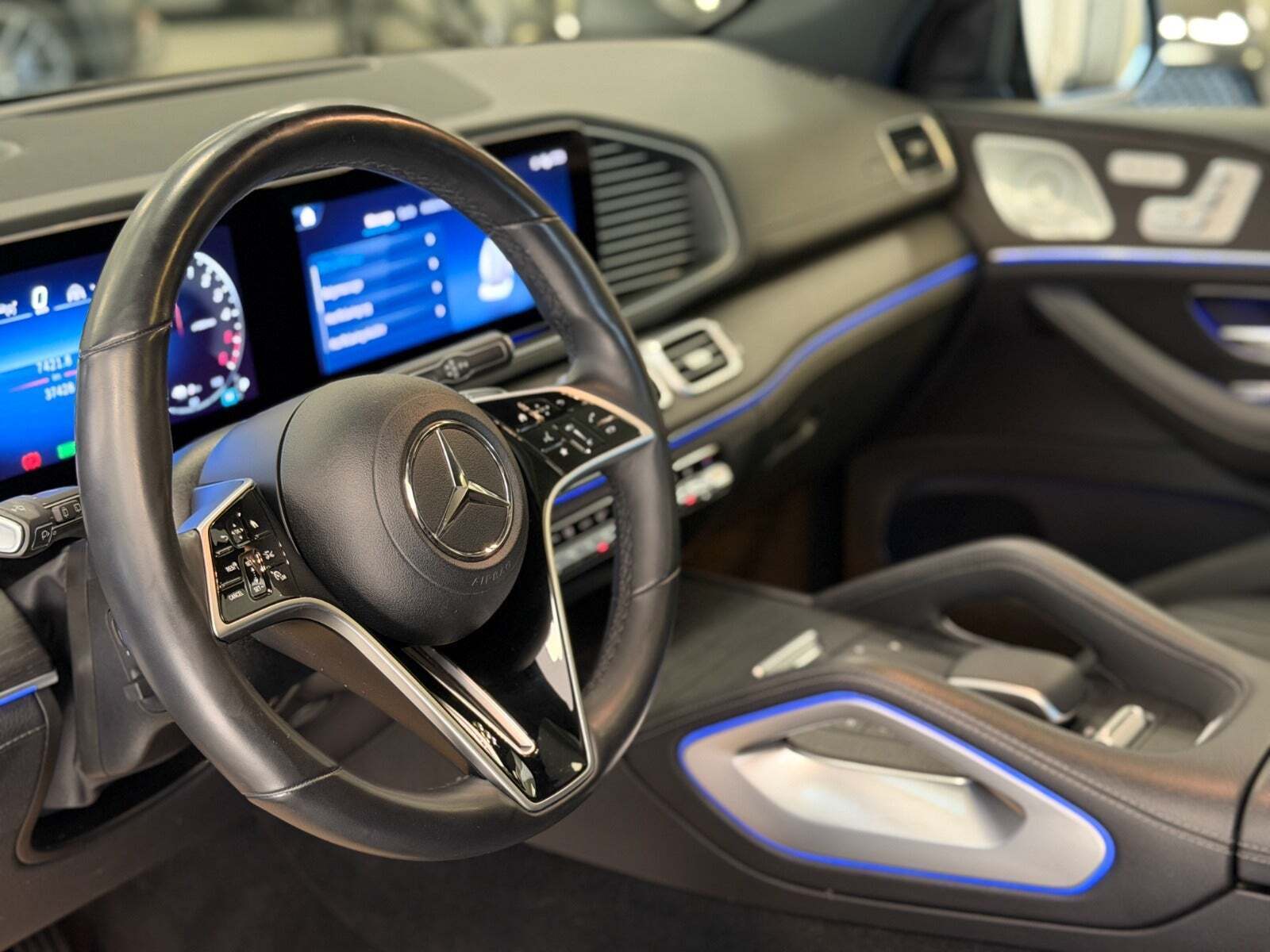 Grå Mercedes GLE350 de fra 2024
