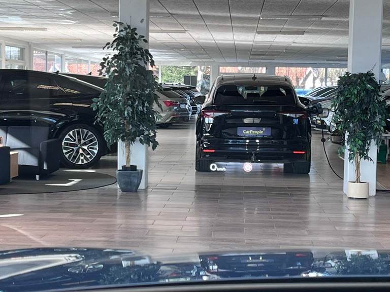 Audi SQ6 e-tron quattro Van