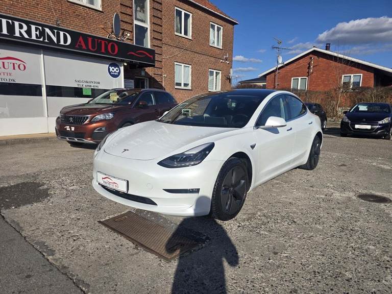 Tesla Model 3 Standard Range+ RWD