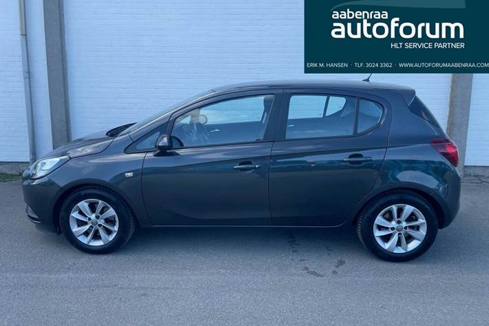 Grå Opel Corsa fra 2017