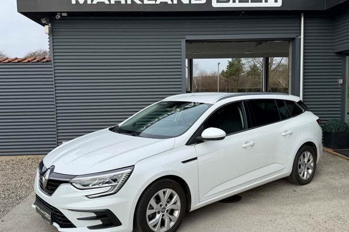 Hvid Renault Megane IV fra 2021