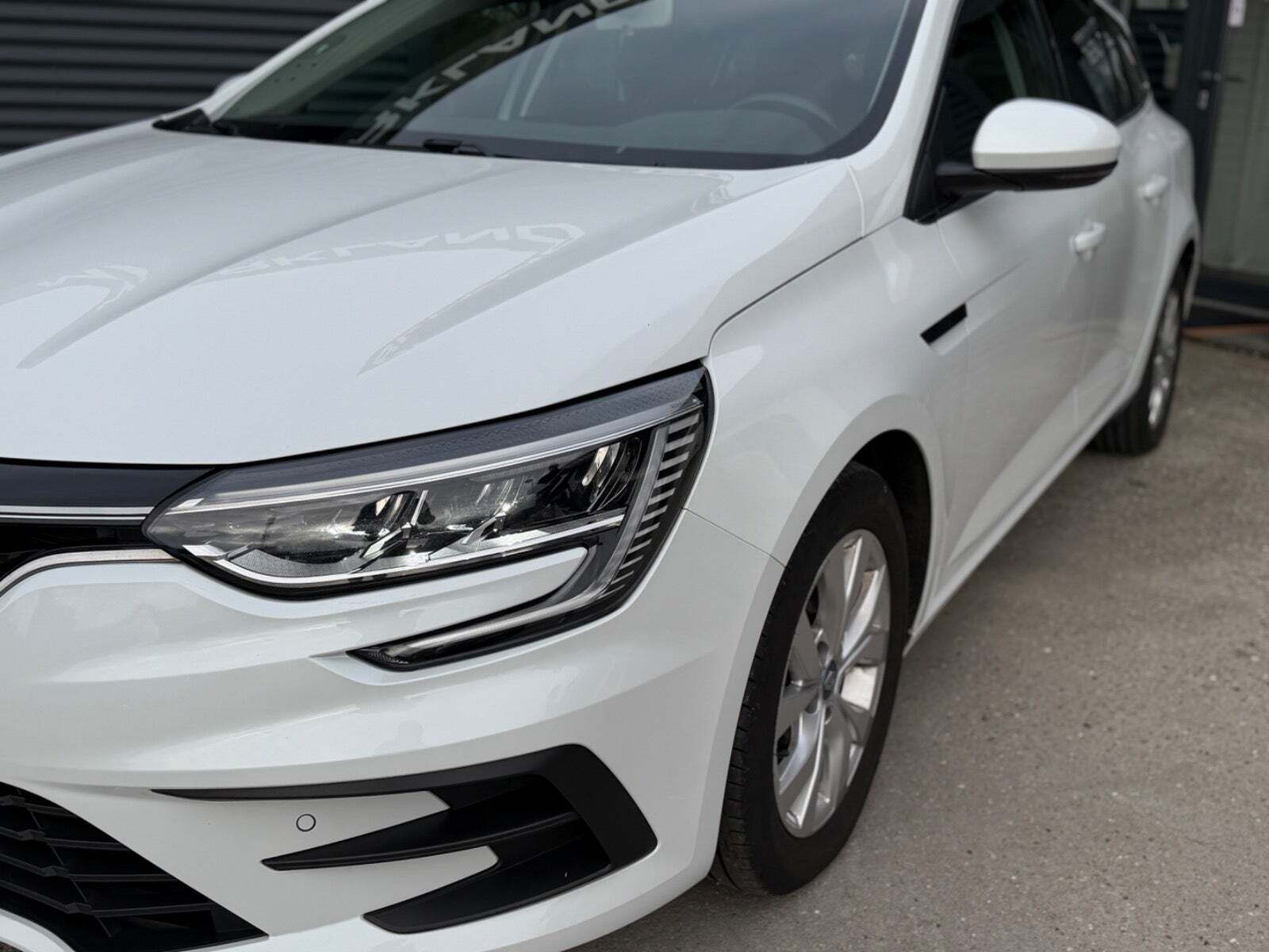 Renault Megane IV 1,6 E-Tech Zen Sport Tourer