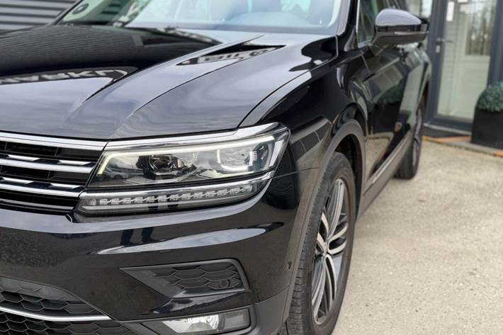 Sort VW Tiguan fra 2018
